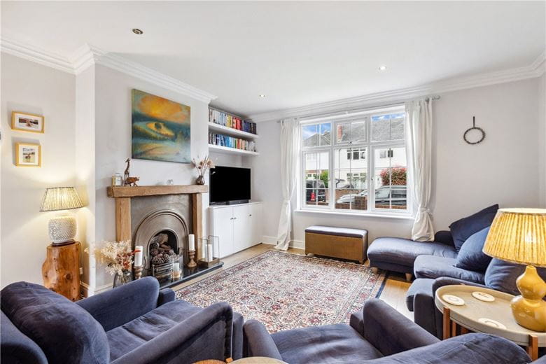 3 bedroom house, Dawnay Road, London SW18 - Sold STC