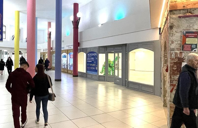 998 Sq Ft , Unit 24, The Shires Shopping Centre BA14 - Available