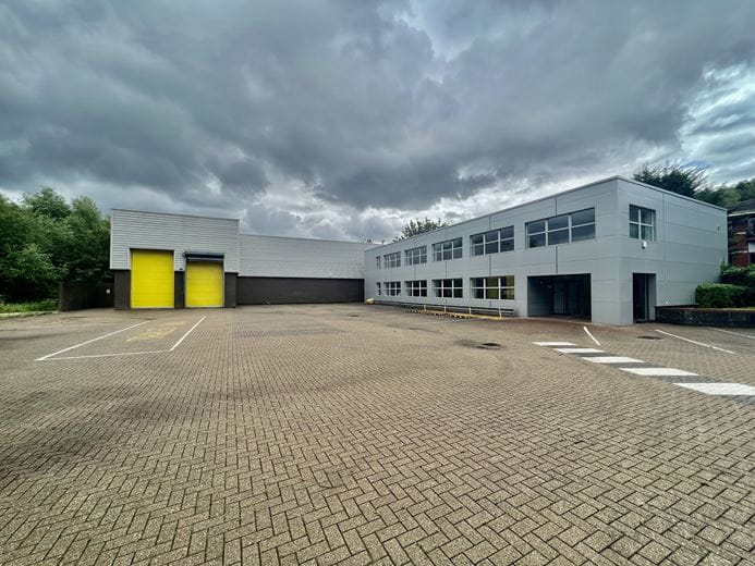 23,158 Sq Ft , Beech House, Davies Way HP10 - Available