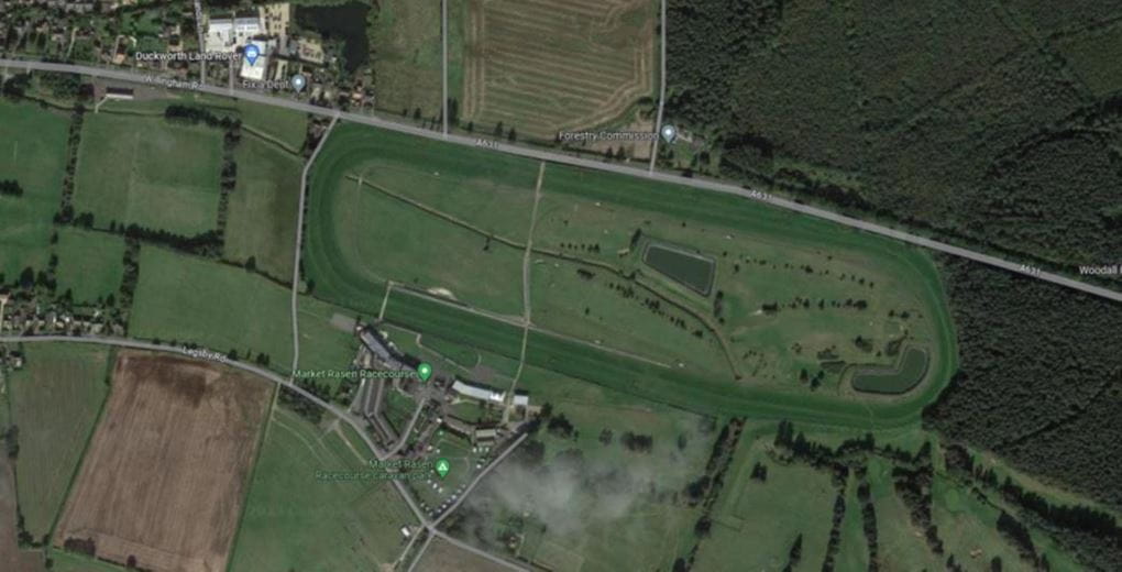 0.25 to 10 acres , Market Rasen Racecourse, Legsby Road LN8 - Available