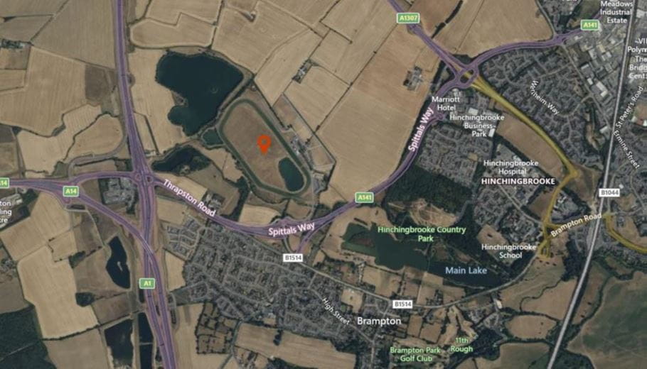 0.25 acres , Huntingdon Racecourse, Thrapston Road PE28 - Available
