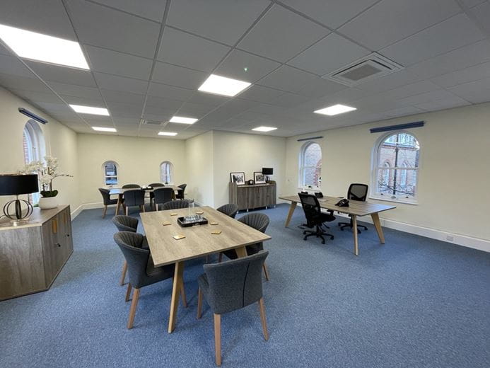 950 to 2,250 Sq Ft , Exchange Square Offices, 27 Jewry Street SO23 - Available