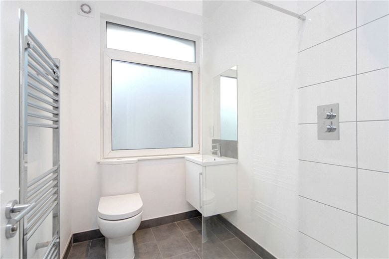 1 bedroom flat, Fulham Palace Road, London SW6 - Sold