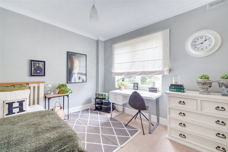  , Queensmill Road, Fulham SW6 - Available