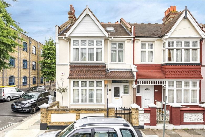 3 bedroom house, Bowfell Road, Hammersmith W6 - Sold STC