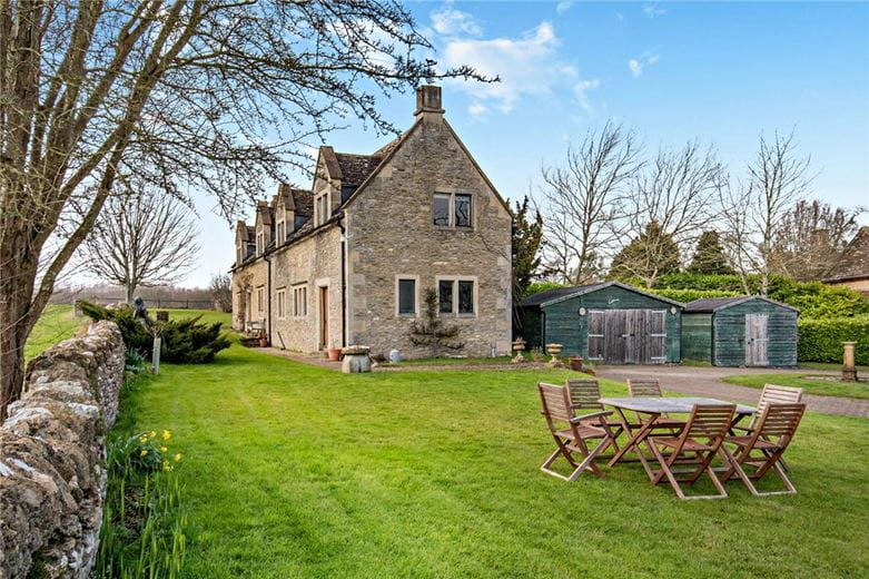 6 bedroom house, Jaggards Lane, Corsham SN13 - Available