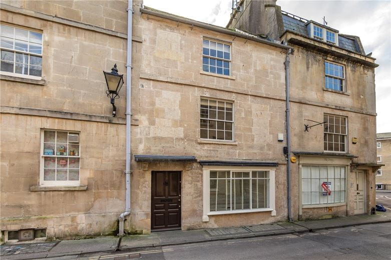 3 bedroom house, Beauford Square, Bath BA1 - Available