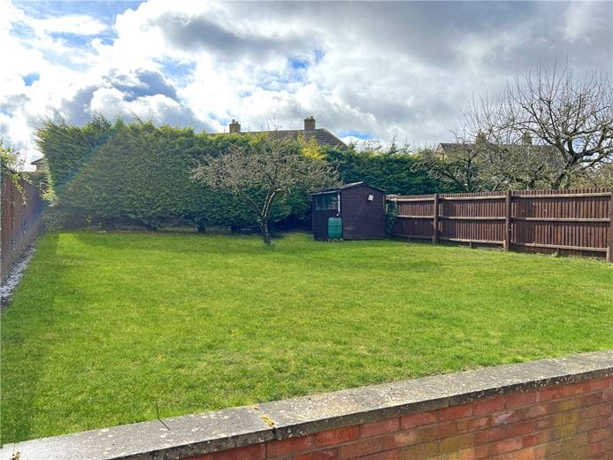 2 bedroom bungalow, Ickleton Road, Duxford CB22 - Sold