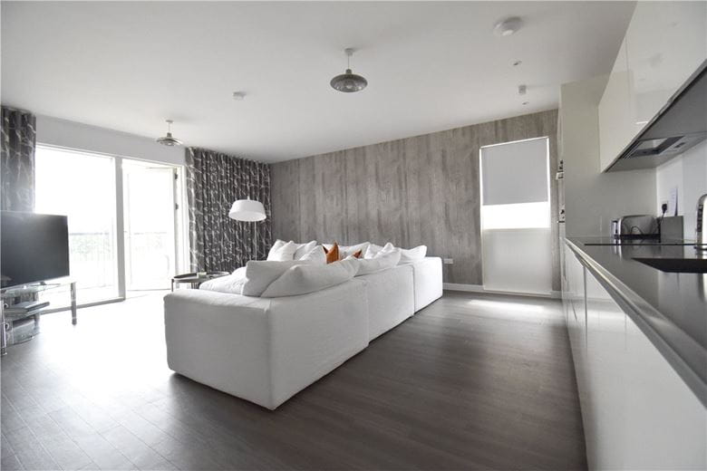 2 bedroom flat, Hawkey Road, Trumpington CB2 - Available