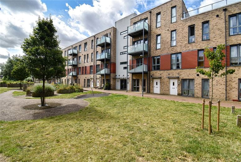 1 bedroom flat, Fitzgerald Place, Cambridge CB4 - Let Agreed