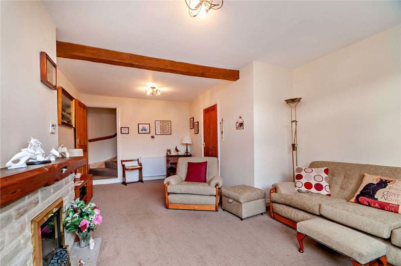 3 bedroom house, Church Avenue, Dacre Banks HG3 - Available