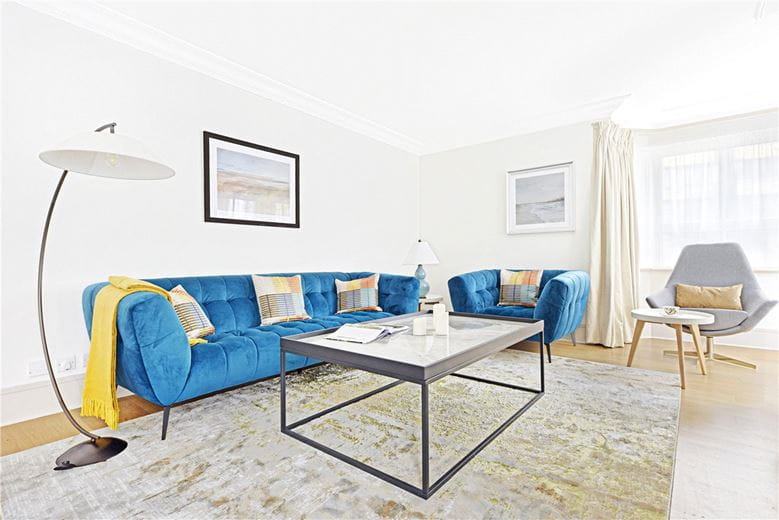2 bedroom flat, Wrights Lane, Kensington W8 - Available