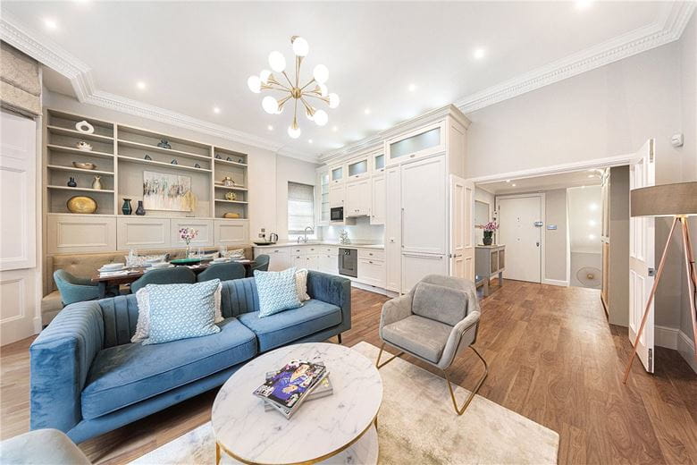 3 bedroom flat, Onslow Gardens, South Kensington SW7 - Available