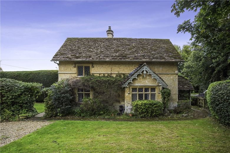 2 bedroom cottage, London Road, Calne SN11 - Sold