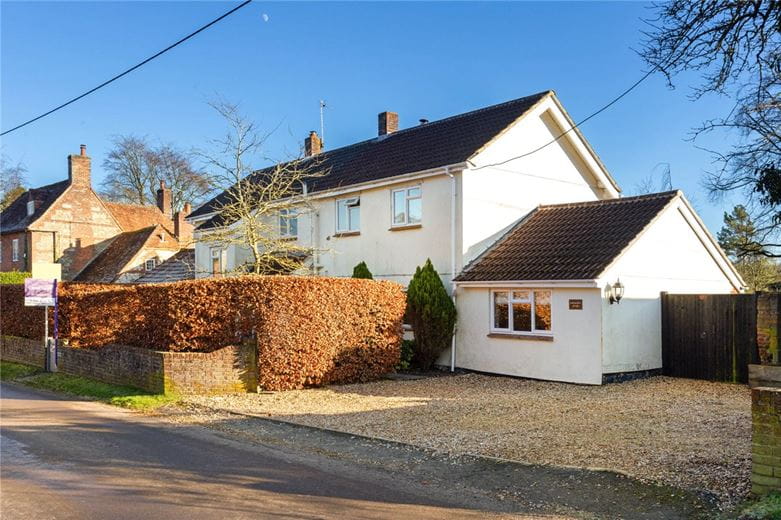 4 bedroom house, Farm Lane, Aldbourne SN8 - Available