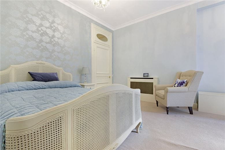 2 bedroom flat, Mansfield Street, London W1G - Sold STC