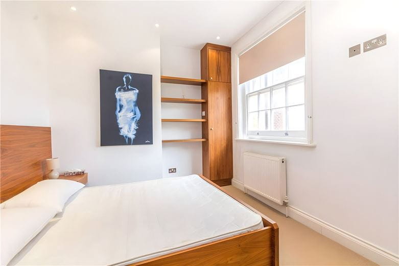 1 bedroom flat, Dunraven Street, Mayfair W1K - Available