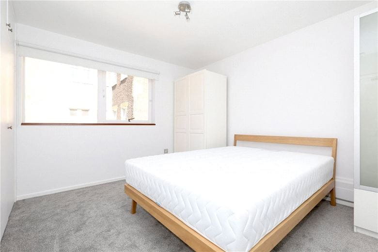 1 bedroom flat, Mansfield Mews, Marylebone W1G - Sold