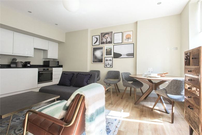 1 bedroom flat, St Georges Street, London W1S - Available