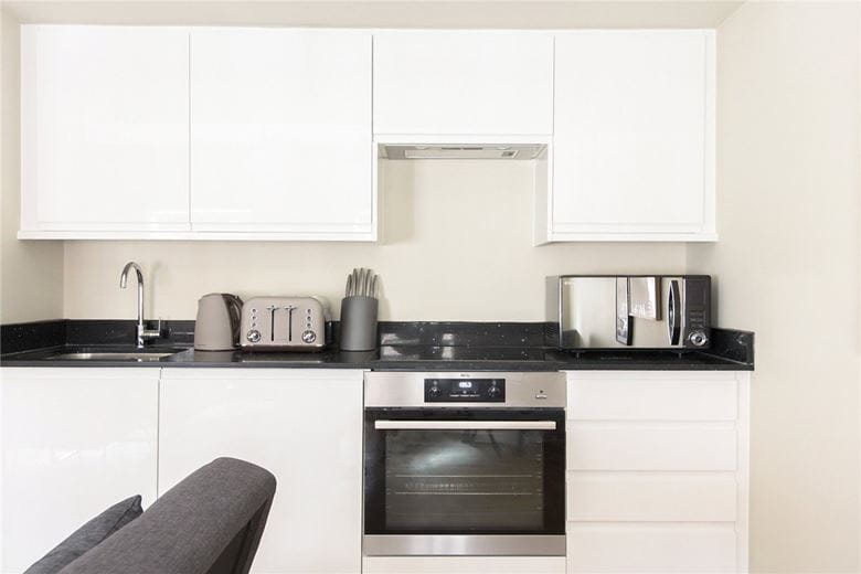 1 bedroom flat, St Georges Street, Mayfair W1S - Available