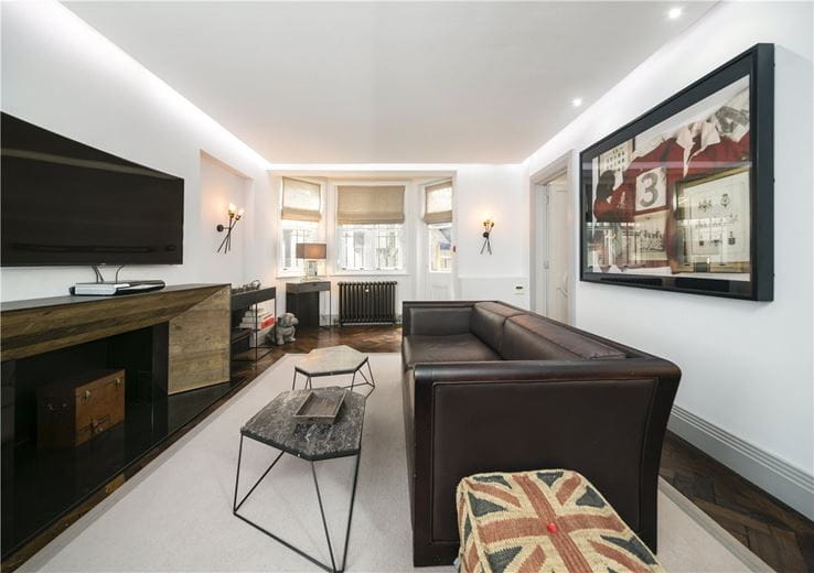 1 bedroom flat, North Audley Street, London W1K - Available