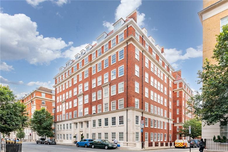 4 bedroom flat, Bryanston Court, George Street W1H - Available