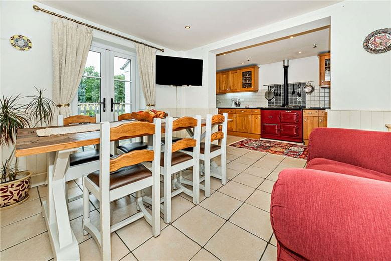 3 bedroom cottage, Heath End, Newbury RG20 - Sold STC