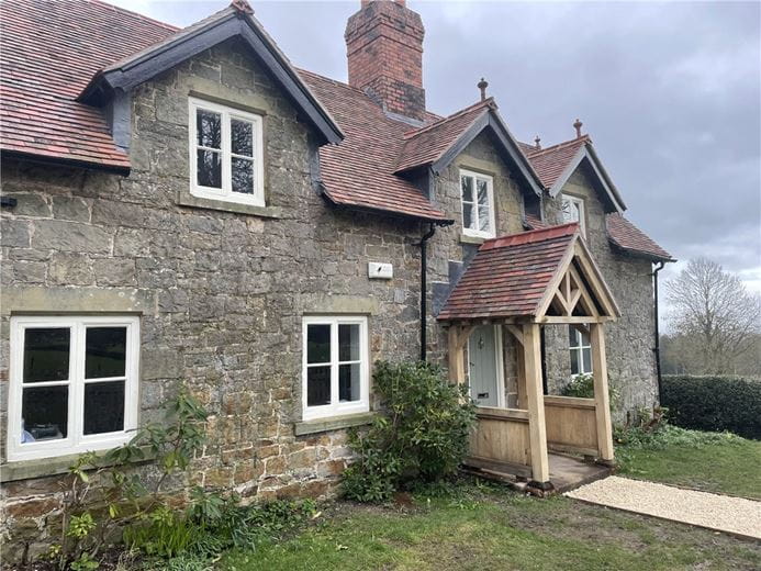3 bedroom cottage, Tyn Y Groes, Chirk LL14 - Available