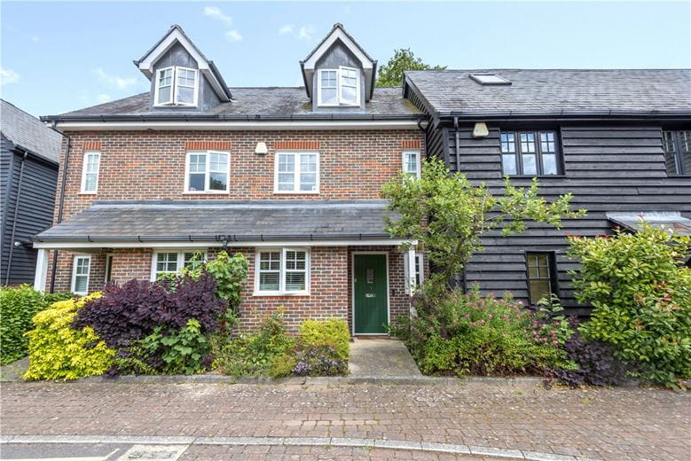 3 bedroom house, Mill Place, Micheldever Station SO21 - Available