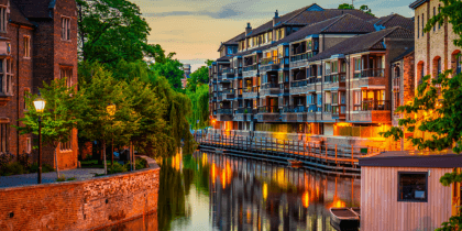 Housing by a small river in Cambridge