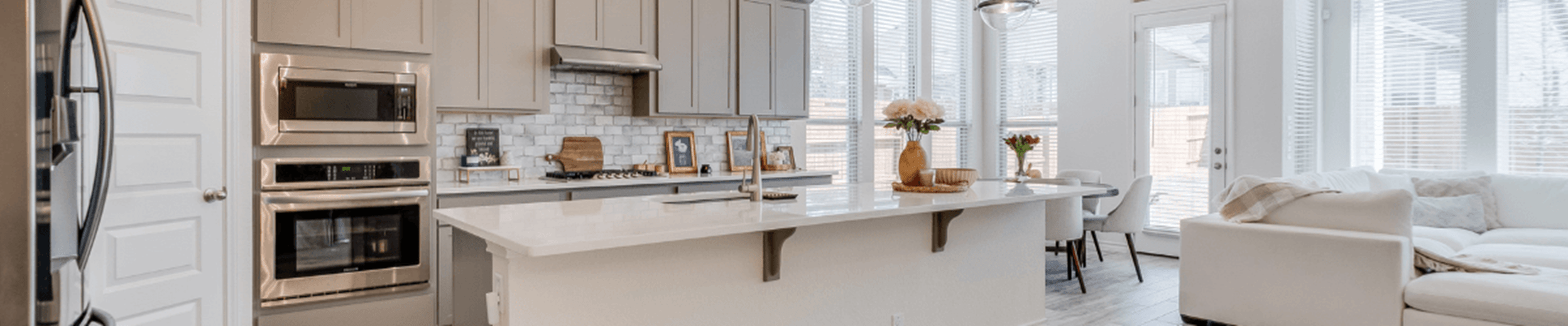 Trendy white kitchen