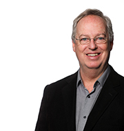Headshot of Glen Richardson