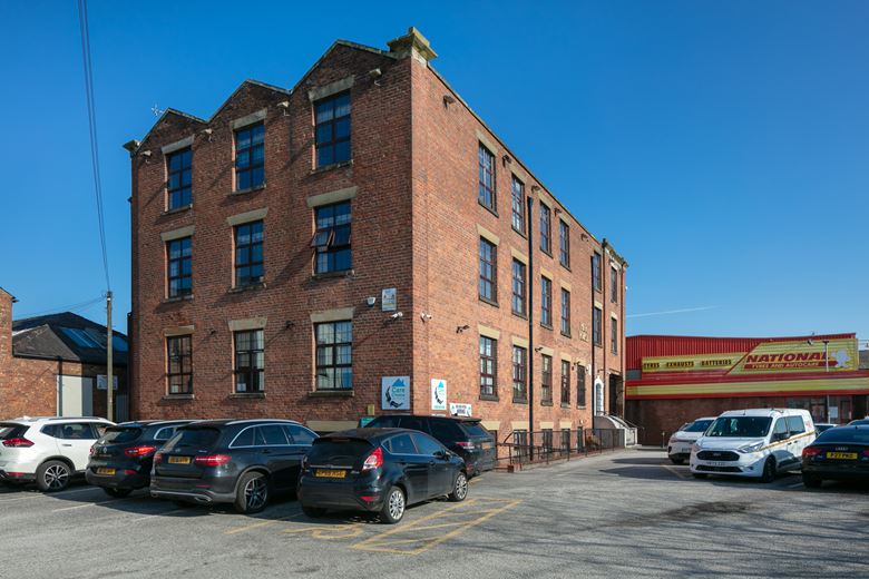 12,282 Sq Ft , Pier House, Wallgate WN3 - Available