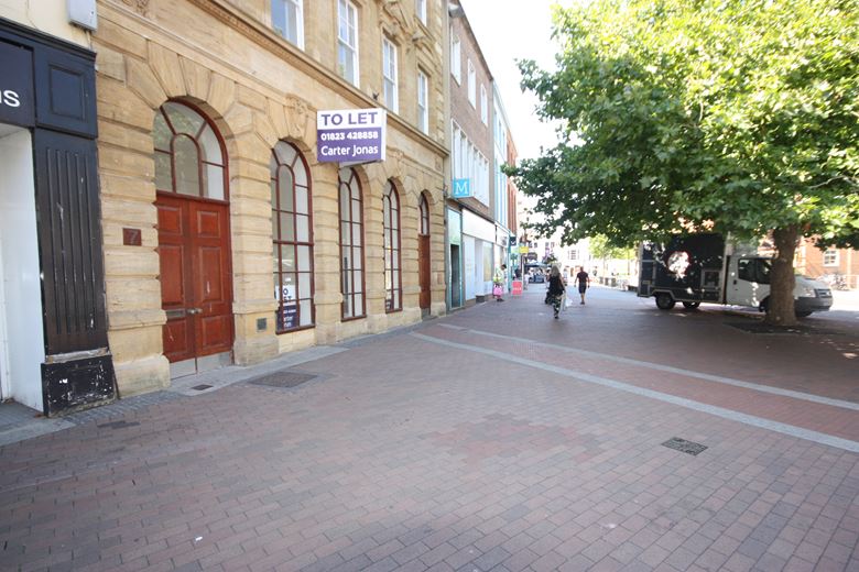 1,717 Sq Ft , 7 Fore Street TA1 - Under Offer