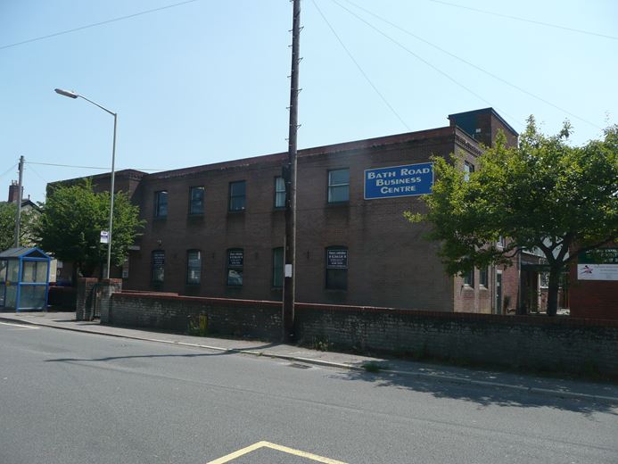 274 to 6,631 Sq Ft , Bath Road Business Centre, Bath Road SN10 - Available