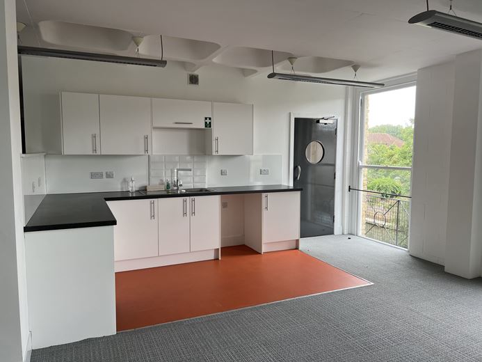 2,783 Sq Ft , 1st Floor Riverside South Building, Walcot Street BA1 - Available