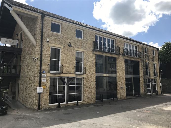 2,783 Sq Ft , 1st Floor Riverside South Building, Walcot Street BA1 - Available
