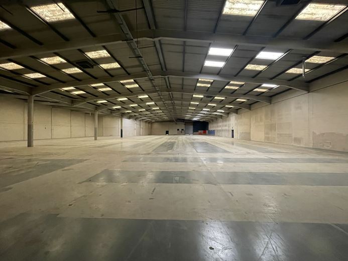 33,518 Sq Ft , Former Wickes, 150 Winterstoke Road BS3 - Available