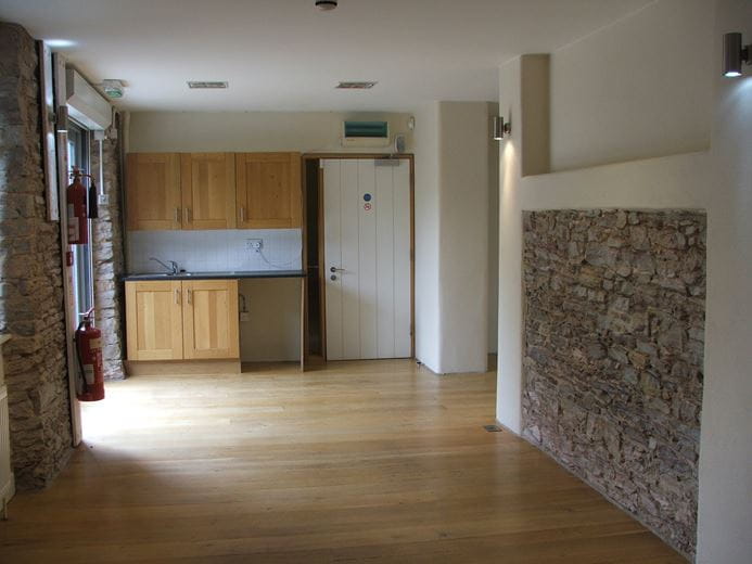 634 Sq Ft , Unit 1 The Byre, Berry Pomeroy TQ9 - Available