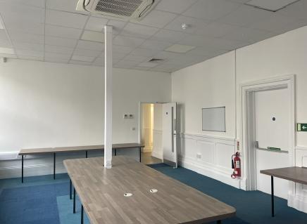 991 Sq Ft , 11 Huntspill Road TA9 - Available