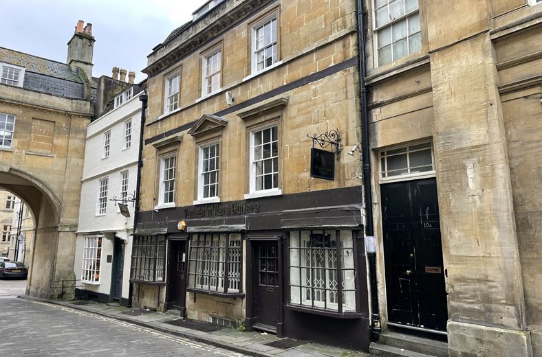 980 Sq Ft , 11&11A Queen Street BA1 - Under Offer