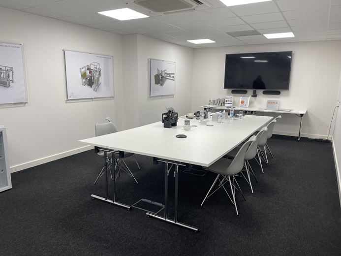9,426 Sq Ft , Unit 17 Industrial Quarter, Bath Business Park BA2 - Available