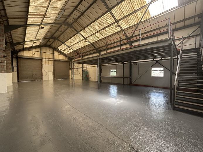 3,365 Sq Ft , 10B Ilton Business Park TA19 - Available