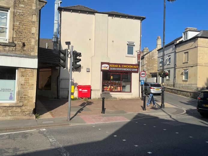485 Sq Ft , Ground Floor Shop, 54 Union Street SN12 - Available