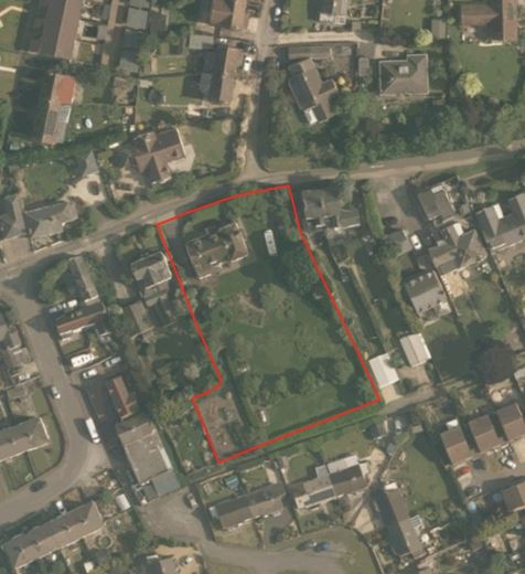 0.68 acres , 27 Wilcot Road SN9 - Available