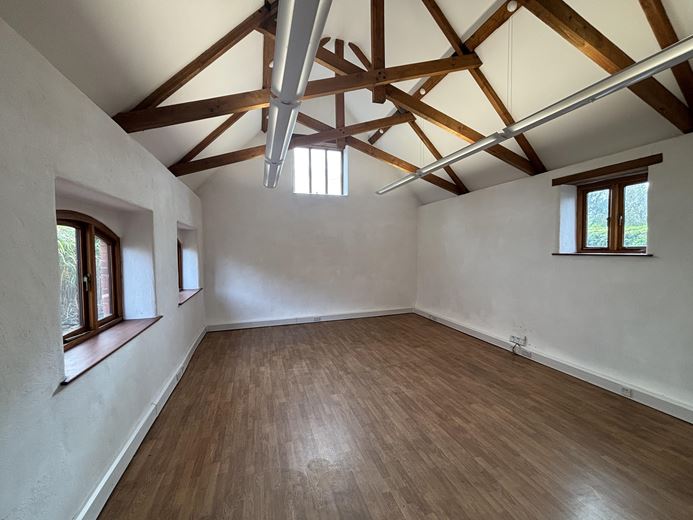 533 Sq Ft , 5 Higher Ford, Ford TA4 - Available