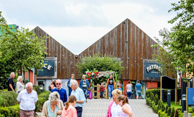 143.4 Sq M , Unit 30, The Valley WR11 - Available