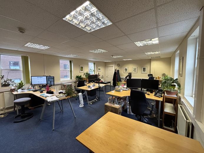 880 Sq Ft , First Floor 4 Chartfield House, Castle Street TA1 - Available