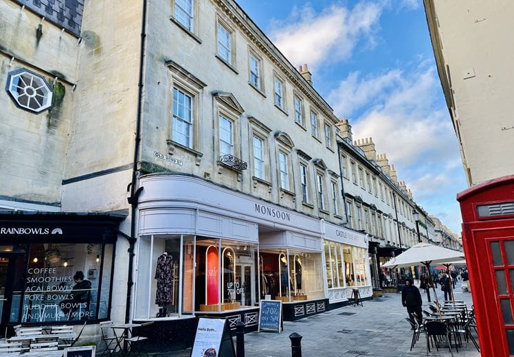 912 Sq Ft , First Floor & Half Landing, 12 Old Bond Street BA1 - Available