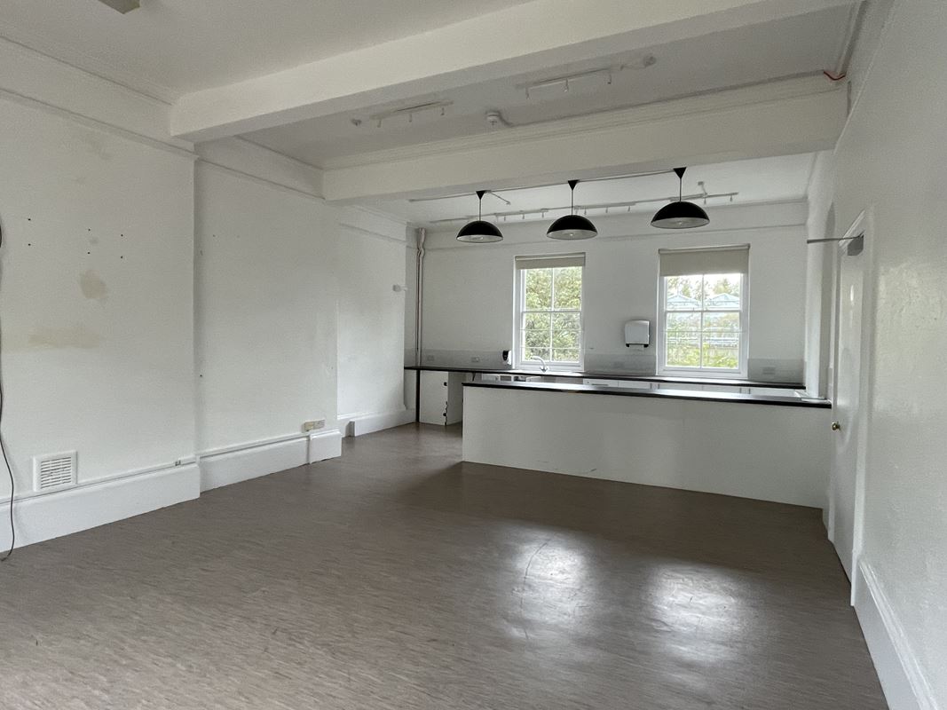 5,231 Sq Ft , 61-62 Bateman Villas, Bateman Street CB2 - Available